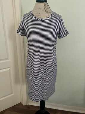 Southern Tide Striped Navy & White Short Sleeve T-Shirt Dress